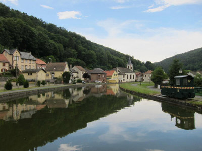 Lutzelbourg on the Canal de la Marne au Rhin